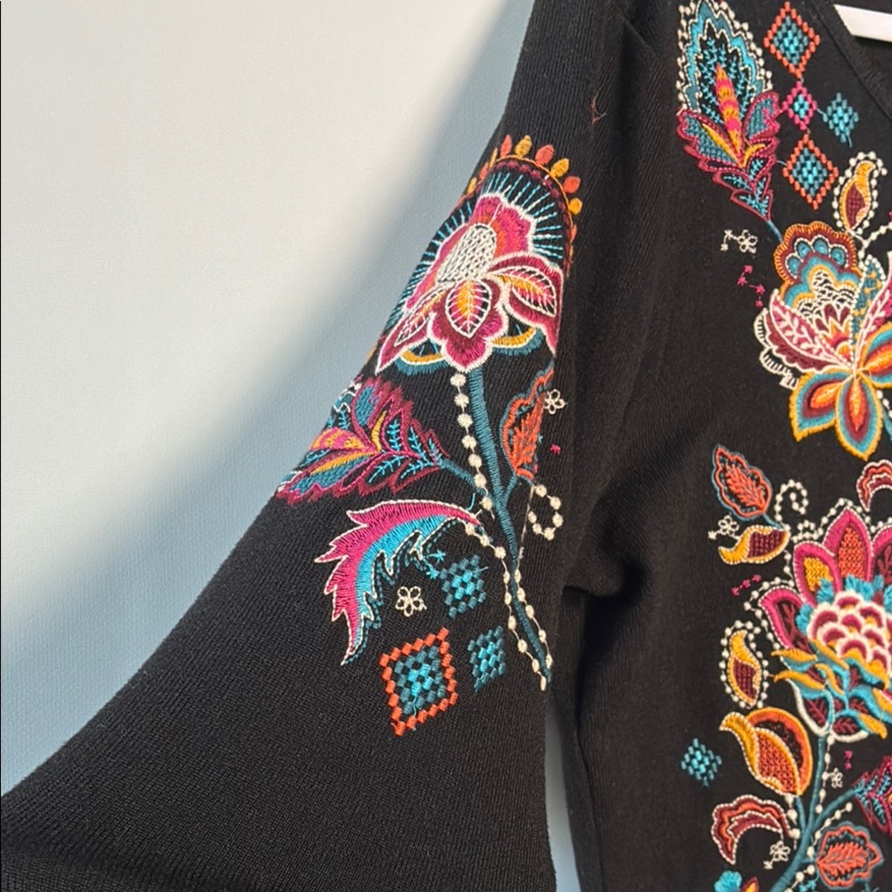 Savanna Jane Knit Black Sweater Top with Colorful Floral Embroidery - Picture 4 of 9